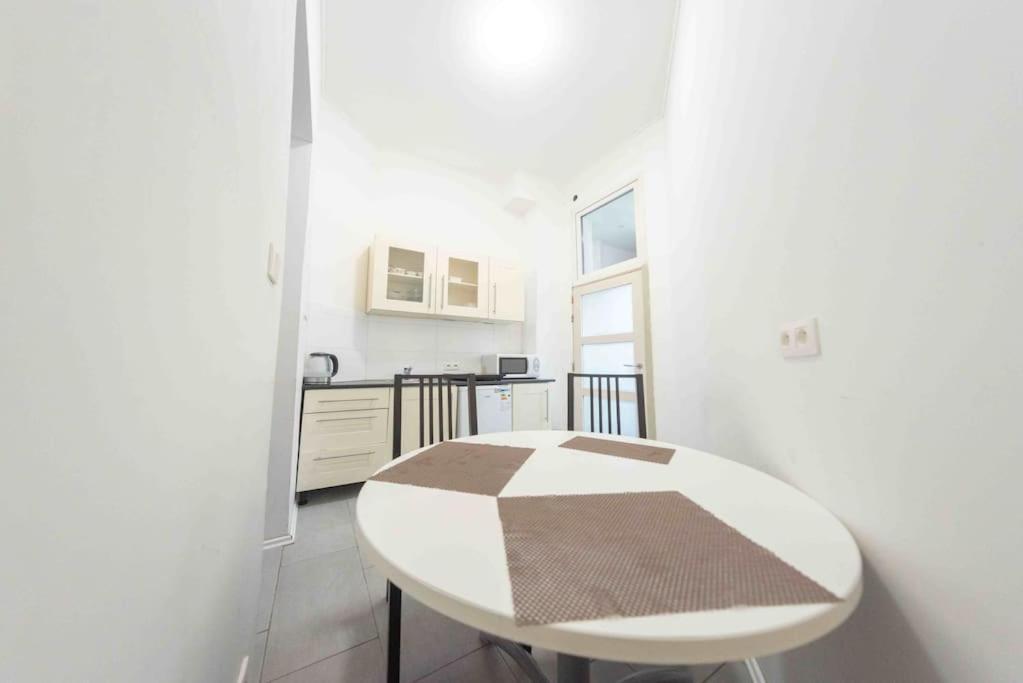 Studio Milana Apartment Брюксел Екстериор снимка